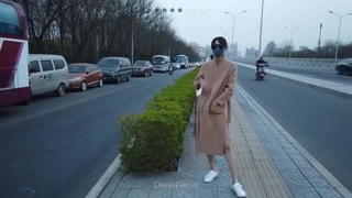 美女如云的餐厅高级坐厕第23季美女的粑粑粘到了屁股上要站着仔细擦