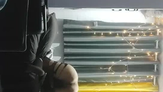 再靠近一点美女监工找工头谈事时被要求特殊服务!!!!1