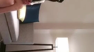 2022-6-26【换妻极品探花】周末约小夫妻4P密码房，玩成人游戏